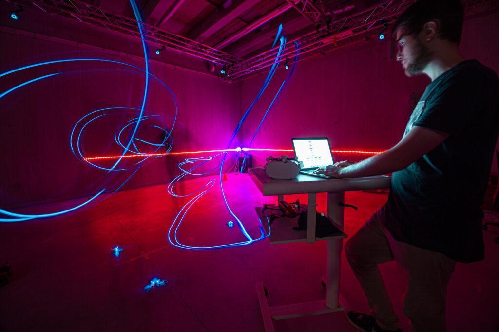 Intelligenza artificiale e robotica, due ricerche SUPSI tra Davos e le reti del futuro