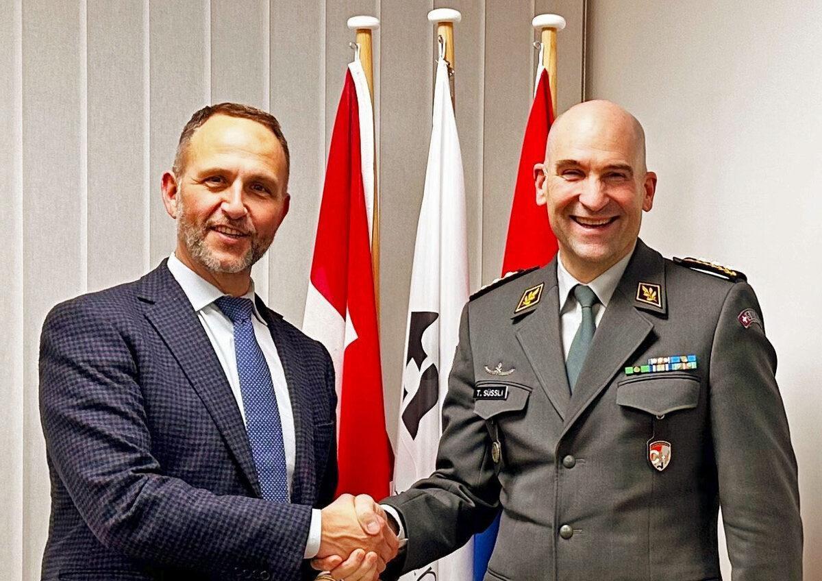 s-curit-et-d-fense-rencontre-strat-gique-entre-le-tessin-et-l-arm-e