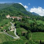 Arte e vini in sinfonia a Castelrotto: Alex Dorici illumina la Tenuta Vallombrosa durante Cantine Aperte