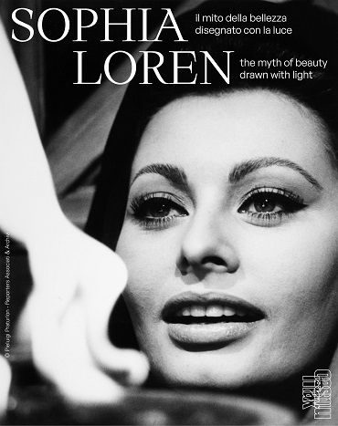 Sophia Loren max chiasso