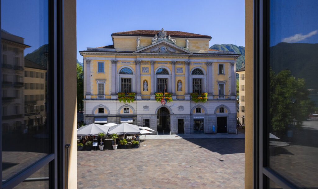 FEDERALE 1855 e Ristorante META aprono in Piazza della Riforma