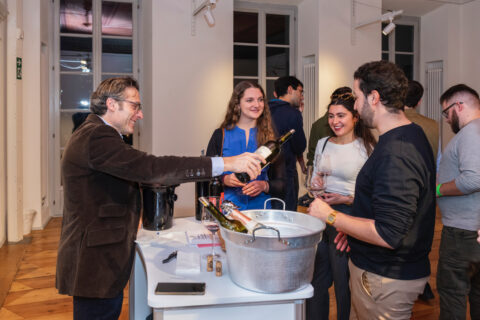 Vini in villa torna a Lugano con oltre quaranta cantine ticinesi e due giornate di degustazioni a Villa Ciani.
