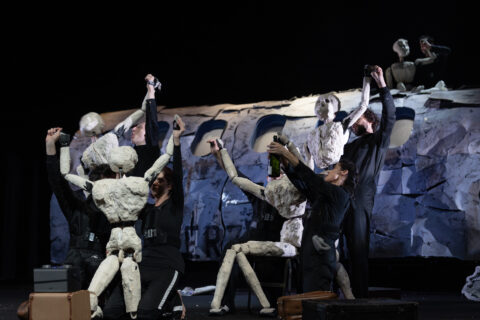 Quando il LAC Lugano Arte e Cultura annuncia una nuova edizione di Paesaggi possibili, è ormai chiaro che non si tratta soltanto di una rassegna teatrale, ma di un vero attraversamento