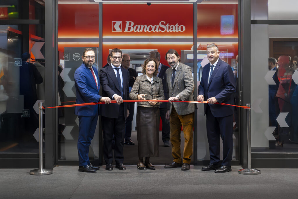 Nuova succursale BancaStato a Lugano: inaugurati gli spazi di via Vegezzi
