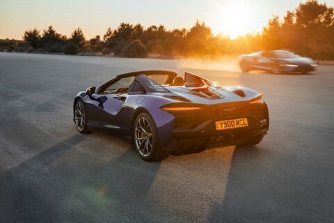 McLaren Artura Spider : Tutta la potenza dell’ibrido
