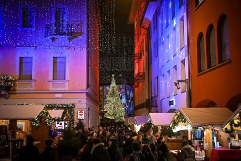 Sul ghiaccio con l’Hockey Club Lugano: gli eventi dall’8 al 14 dicembre a Natale in Piazza
