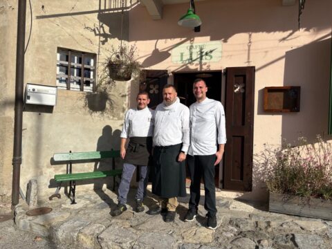 A historic tavern in Seseglio: Osteria Caffè Lüis reopens.