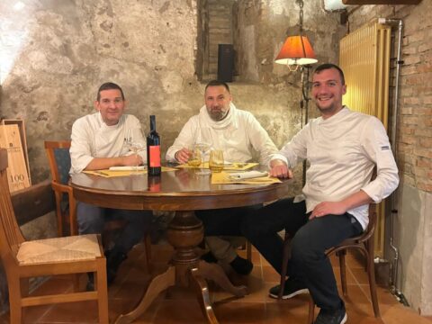 A historic tavern in Seseglio: Osteria Caffè Lüis reopens.