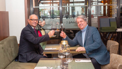 A tavola con…Paolo Ligresti: ascoltare la voce nel silenzio Mario Mantegazza incontra Paolo Ligresti che racconta i progetti e le iniziative promosse per accrescere la conoscenza e la sensibilità nei confronti del mutismo selettivo, un disturbo d'ansia che colpisce prevalentemente i bambini