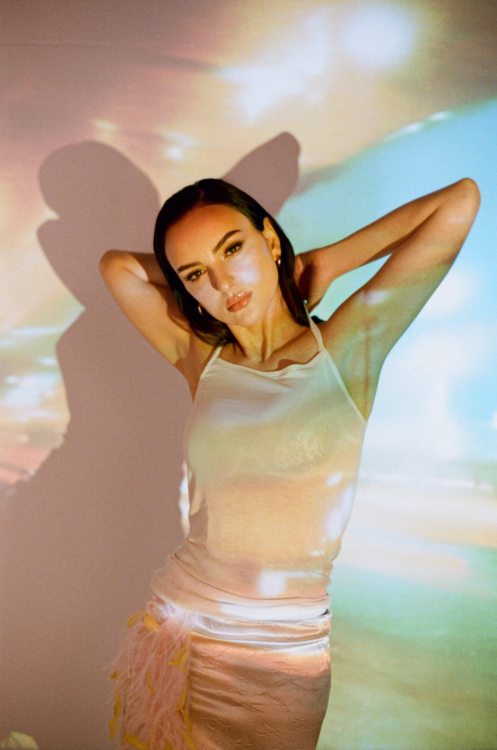 Arisa a Lugano: il ritorno al LAC tra successi e nuove sonorità Sottotitolo Dopo Sanremo e il nuovo singolo, la cantante porta in scena al LAC il suo Live Tour teatrale, tra repertorio consolidato e il nuovo album Foto Mosse Meta description Arisa a Lugano il 23 novembre 2026 al LAC: live tour,