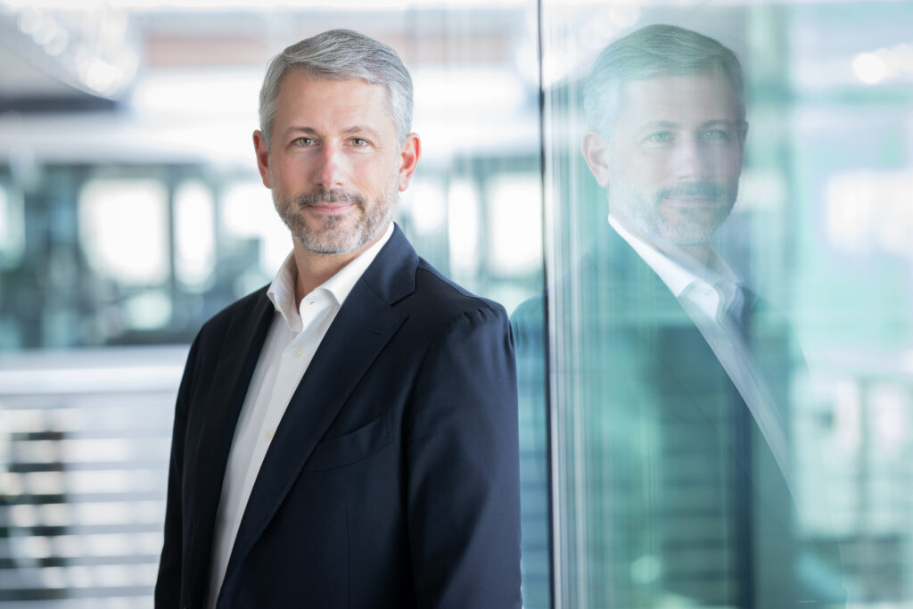 PwC Svizzera: con l’AI l’azienda può essere totalmente ridisegnata