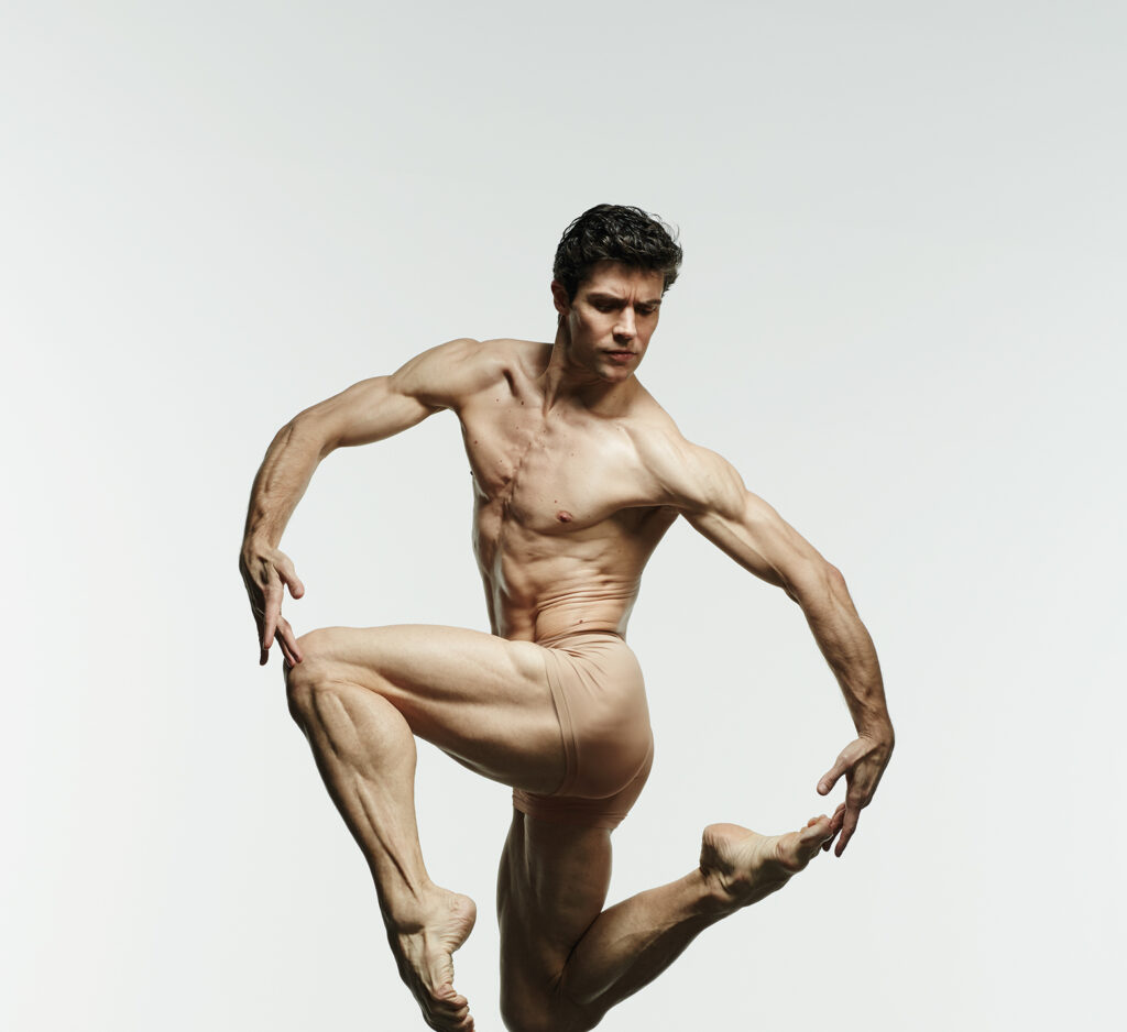 Danza: incontro di coreografie dal mondo