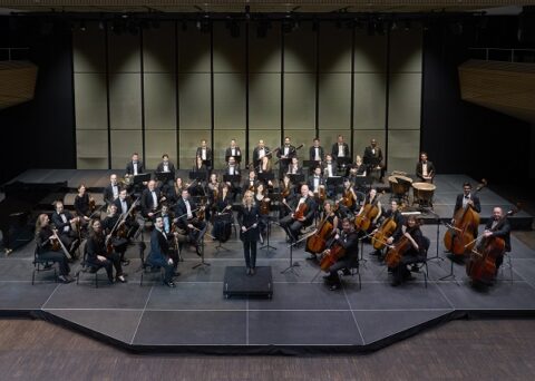 Swiss Orchestra al LAC: Beethoven, Du Puy e il dialogo tra tradizione e innovazione A Lugano la compagine diretta da Lena-Lisa Wüstendörfer