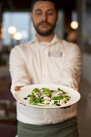 ristorante ariva Il ristorante della residenza Tertianum a Paradiso apre con un progetto destinato a tutte le generazioni