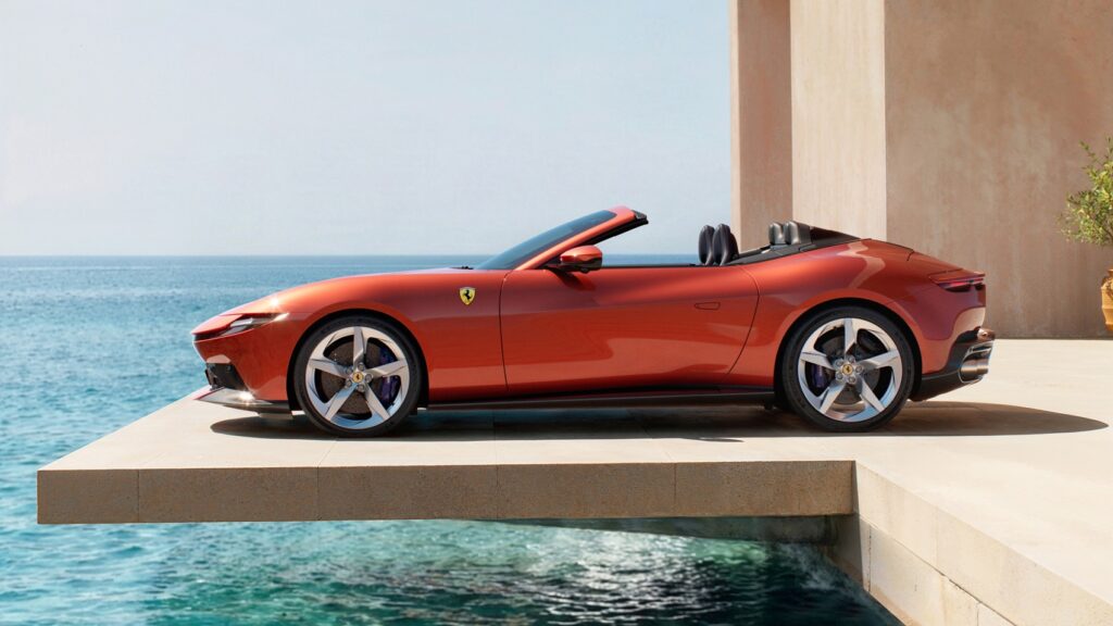 Ferrari Amalfi Spider: la V8 open-air che unisce prestazioni e stile