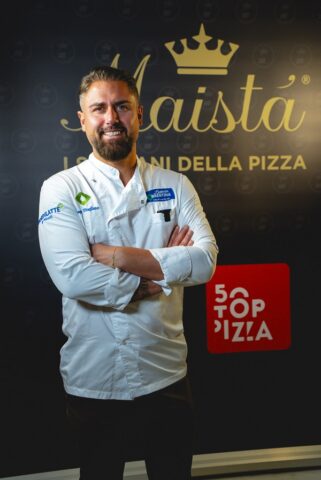 Pizza Week Switzerland 2026: la Svizzera celebra l’eccellenza della pizza contemporanea Ventuno insegne selezionate e venticinque locali coinvolti in tutta la Confederazione: dal 15 al 21 giugno torna la settimana dedicata alla cultura della pizza con eventi, collaborazioni e degustazioni