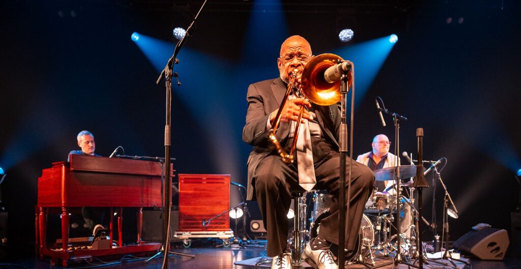 Jazz Ascona 2026, il gran finale accende il lungolago con una maratona di concerti
