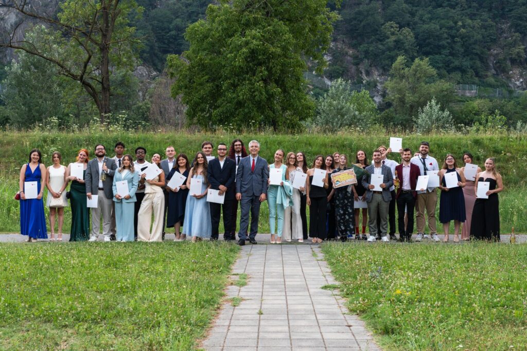 SSSAT Bellinzona celebra i nuovi diplomati del turismo e dell'ospitalità