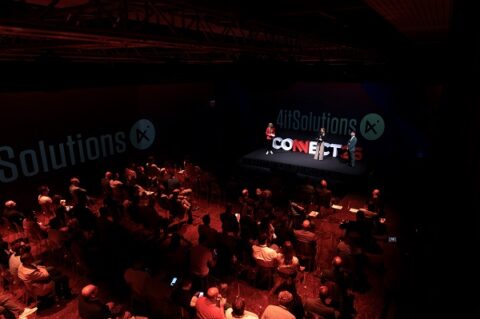 Connect26: come il Ticino si prepara ad un futuro digitale? Dalla crescita di una realtà nata sul territorio all'ingresso definitivo in un gruppo internazionale. La terza edizione di Connect, che ha riunito a Lugano quasi 200 professionisti e imprenditori, è stata l'occasione per riflettere sulle trasformazioni 