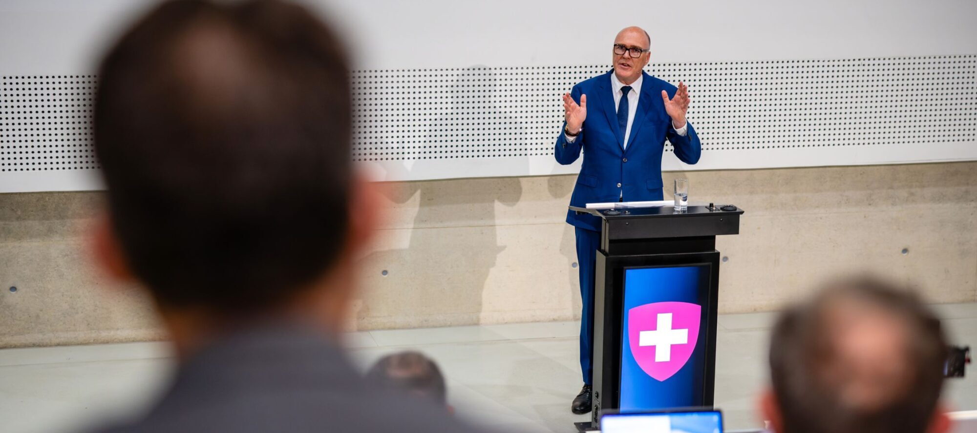 Martin Pfister a Lugano: difesa, tecnologia e sicurezza al centro della conferenza ARMSI