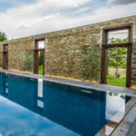 Piscine in Ticino: con Rezzonico Lugano, il progetto unisce tecnologia, design e assistenza