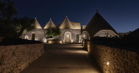 A++ Group: abitare il paesaggio Nel cuore della Valle d’Itria, A++ Group ha sviluppato Mo’ un nuovo concetto di Luxury Experience,