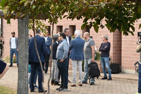 aperitivo-della-solidarieta-lugano-fondazione-la-fonte-donazione