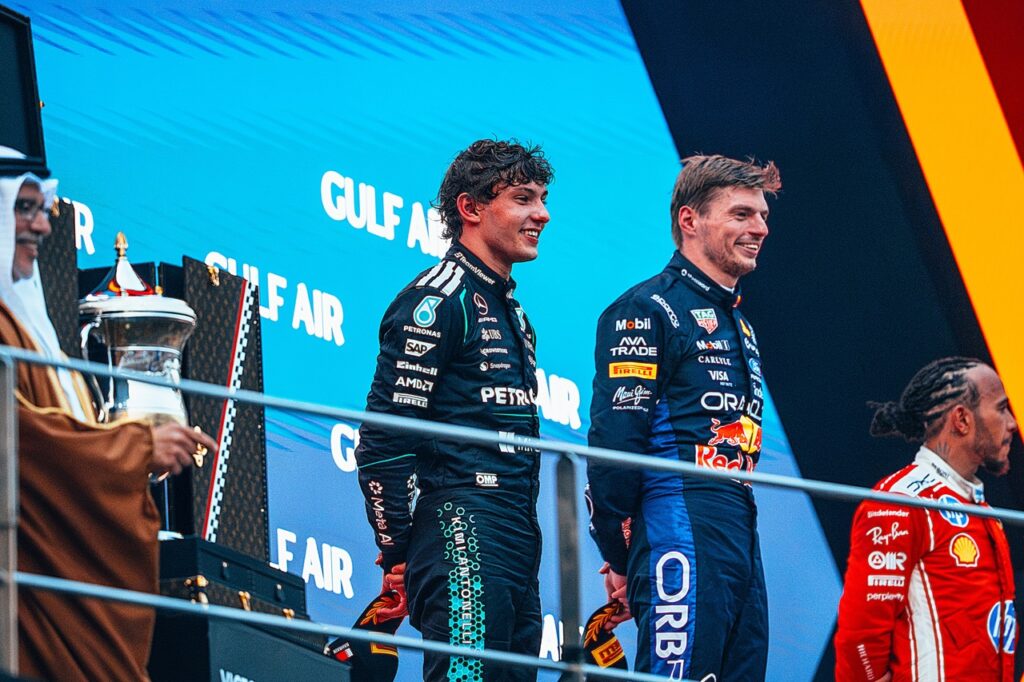 Verstappen Wins in Sepang After Rain Delay