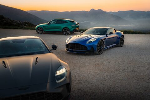 Aston Martin s
