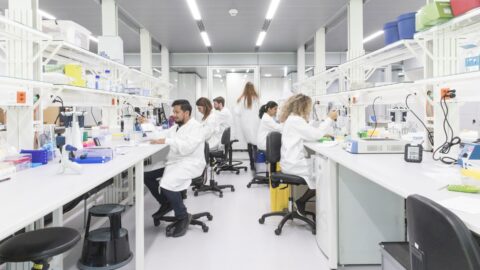 Titolo slug: master-oncologia-usi-bellinzona-motia
