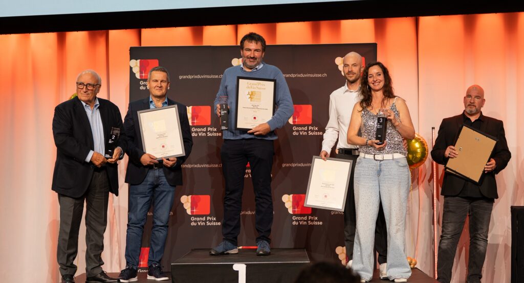 Trionfo del Merlot ticinese: al Grand Prix du Vin Suisse 2026, merita i due gradini più alti del podio
